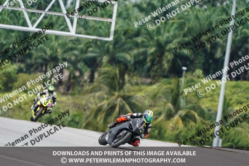Sepang;event digital images;motorbikes;no limits;peter wileman photography;trackday;trackday digital images
